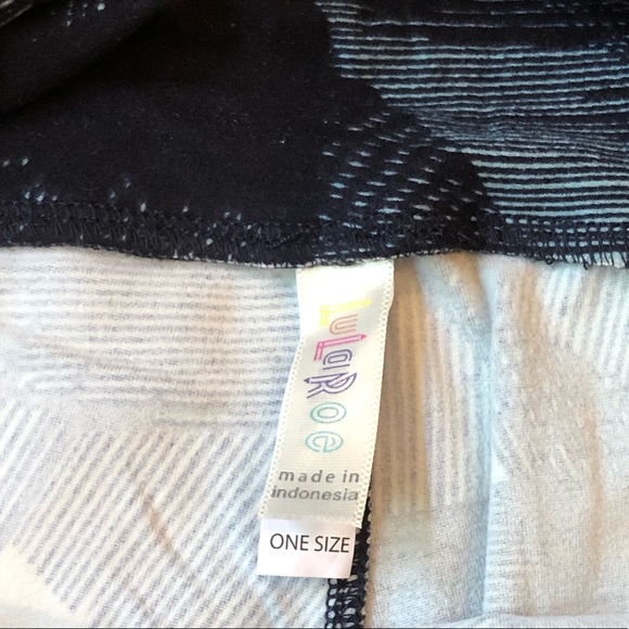 LuLaRoe Leggings - Picture 2 of 2